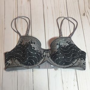 Wacoal Grey Black Lace Underwire 38B Bra